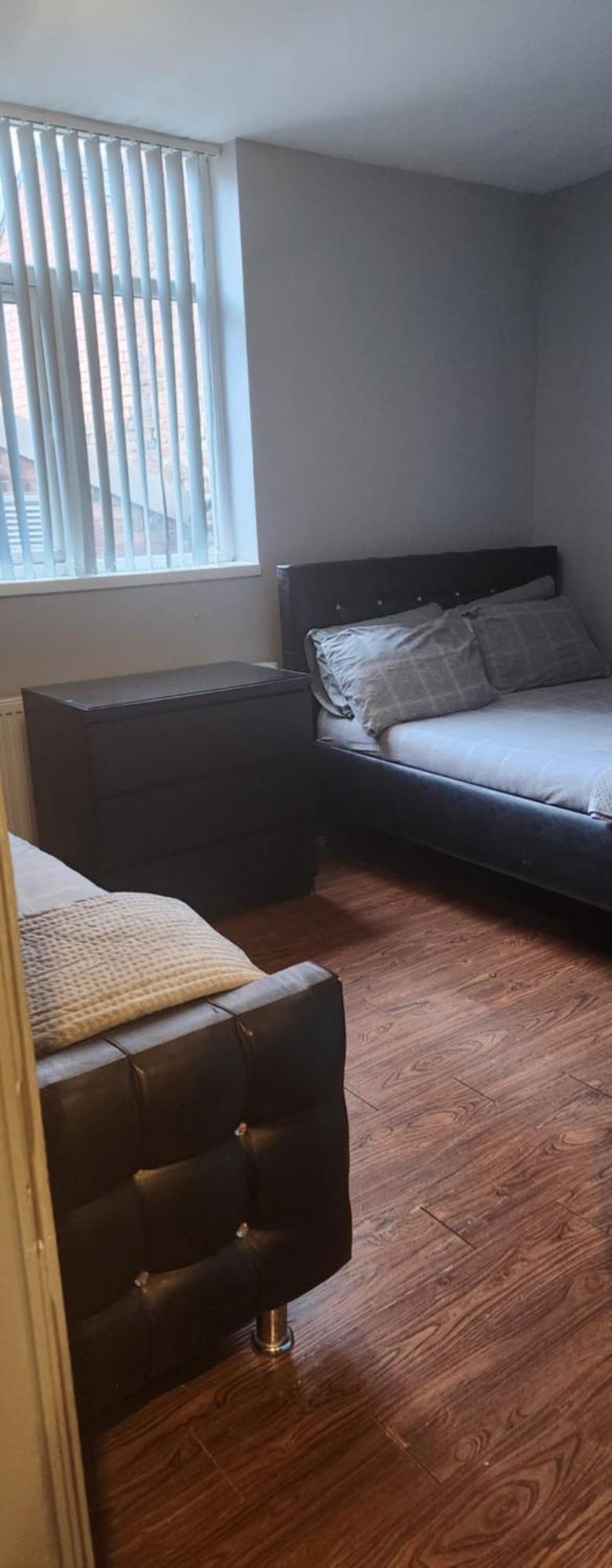 Lewis Apartment In The Heart Of The Northern Quarter Sleeps Up To 12 Manchester Exterior foto